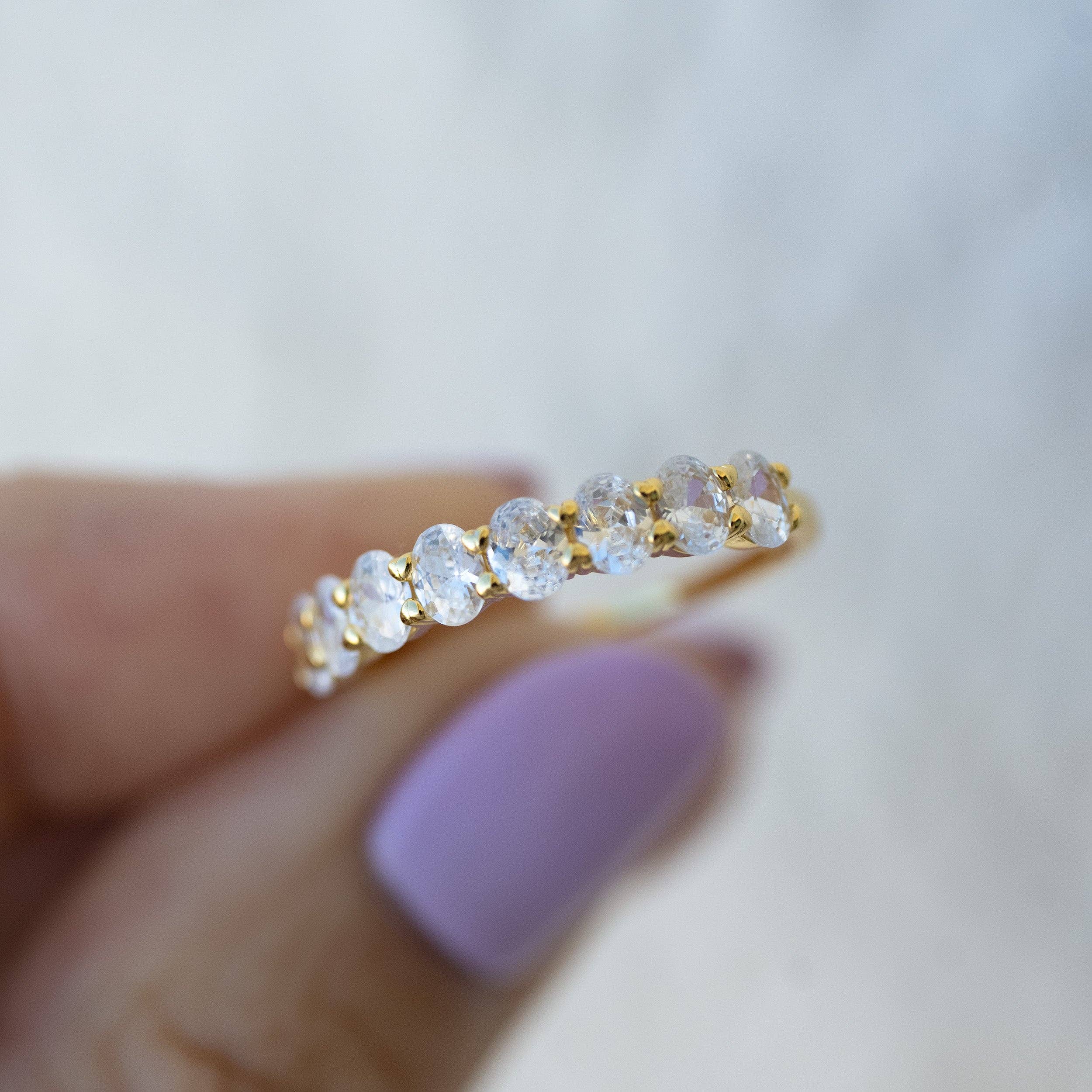 Oval Diamond Ring