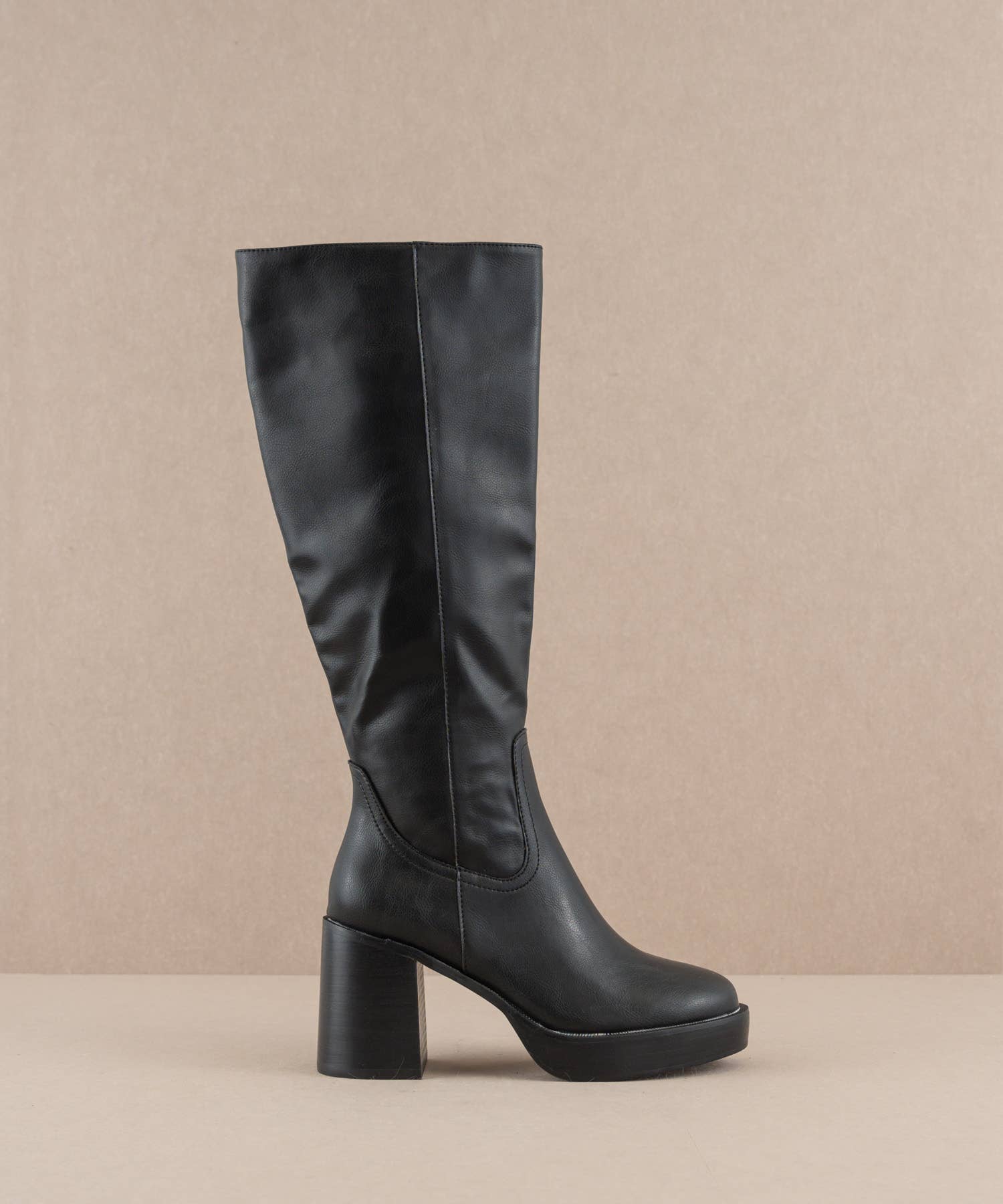 The Juniper Black | Platform Knee-High Boots