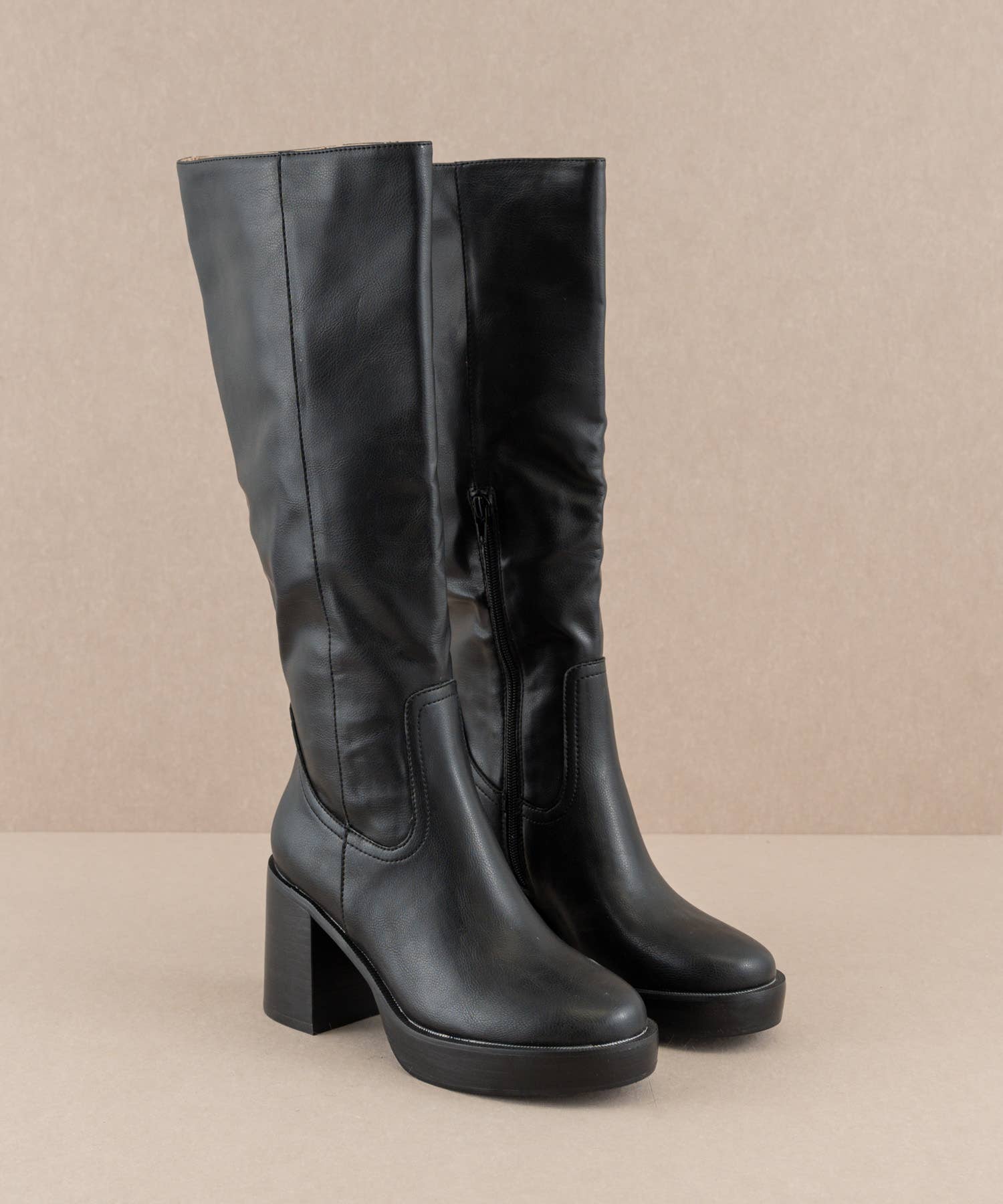 The Juniper Black | Platform Knee-High Boots