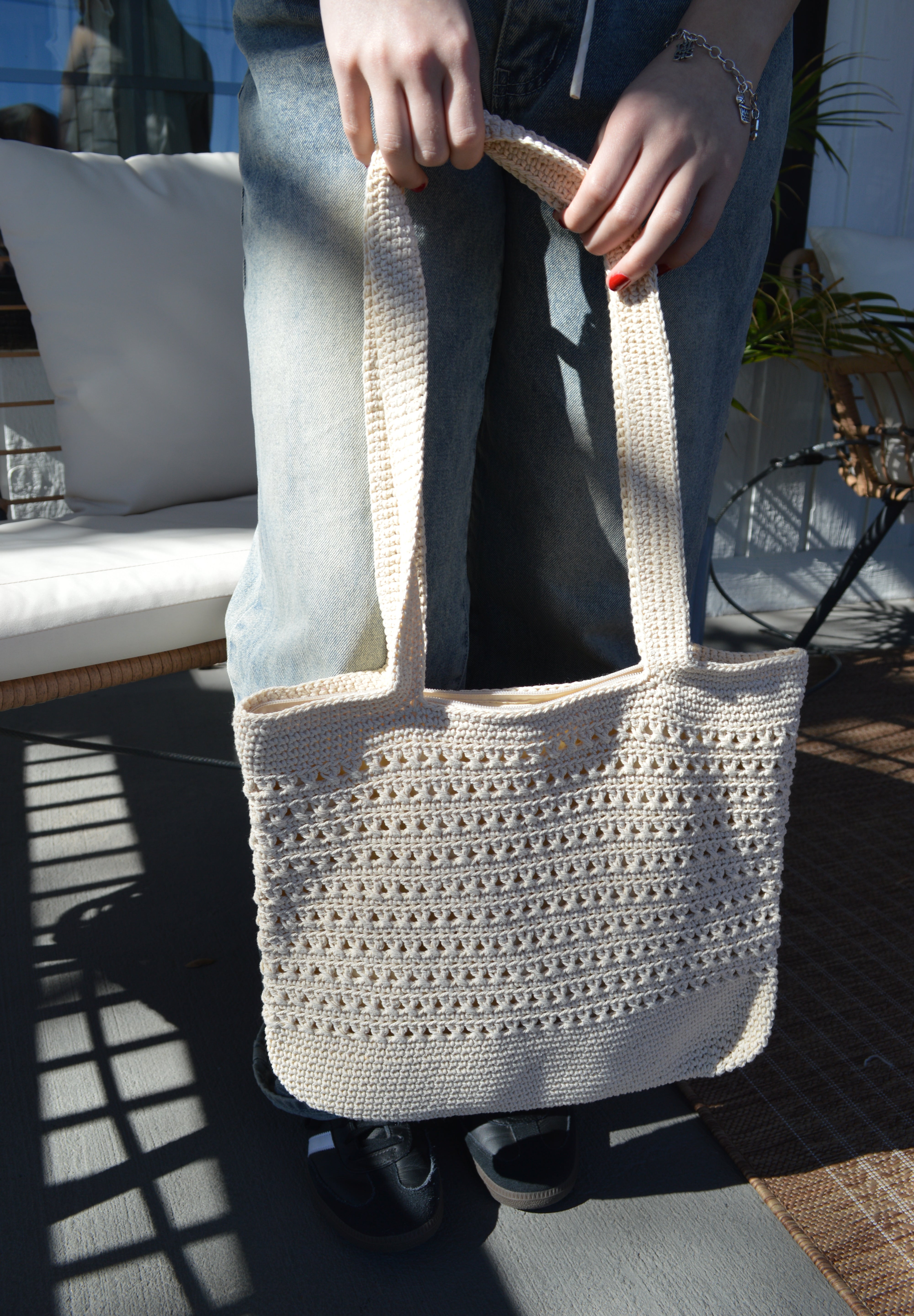 Woven Shoulder Bag