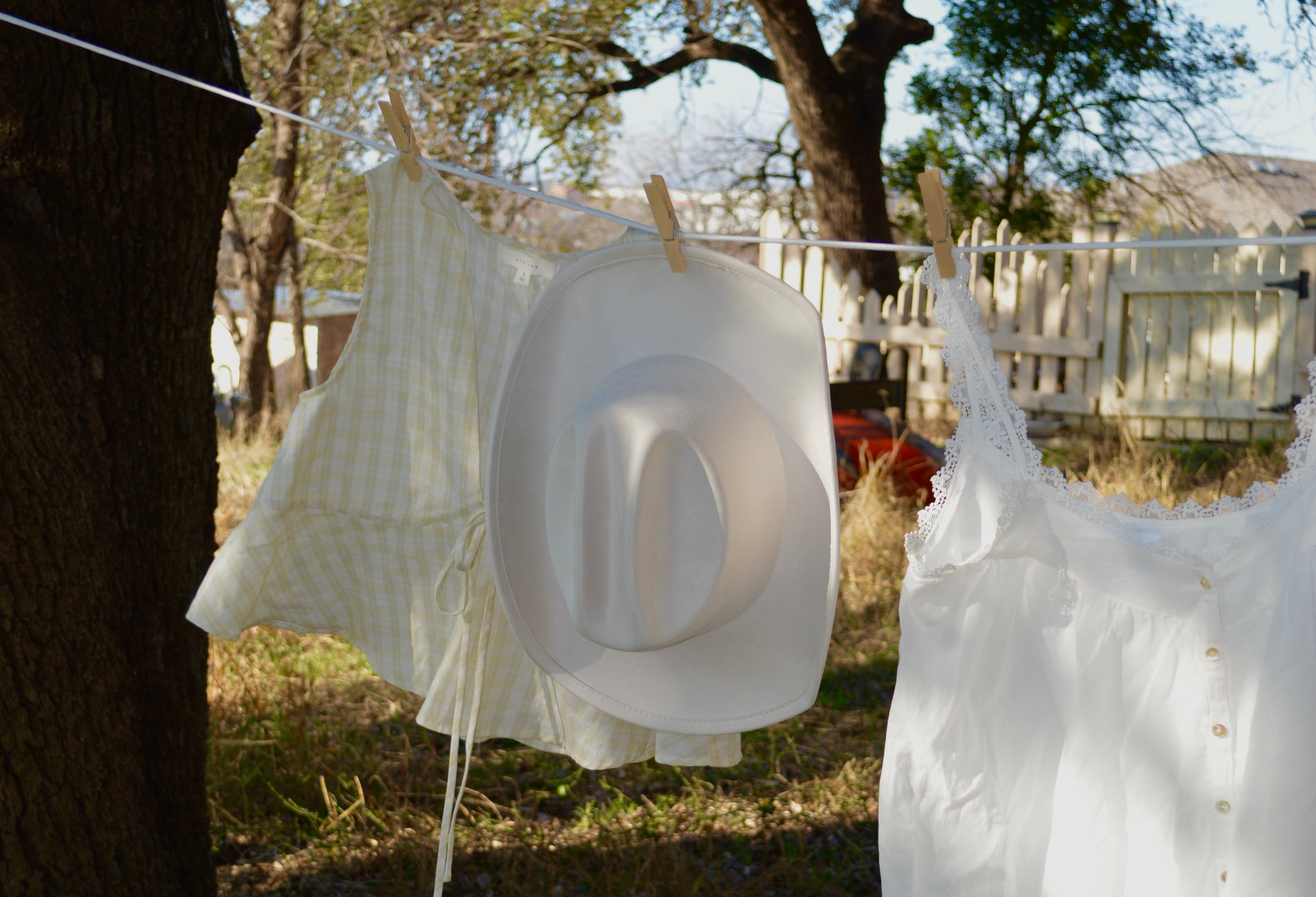 Simple Cowgirl Hat - Ivory