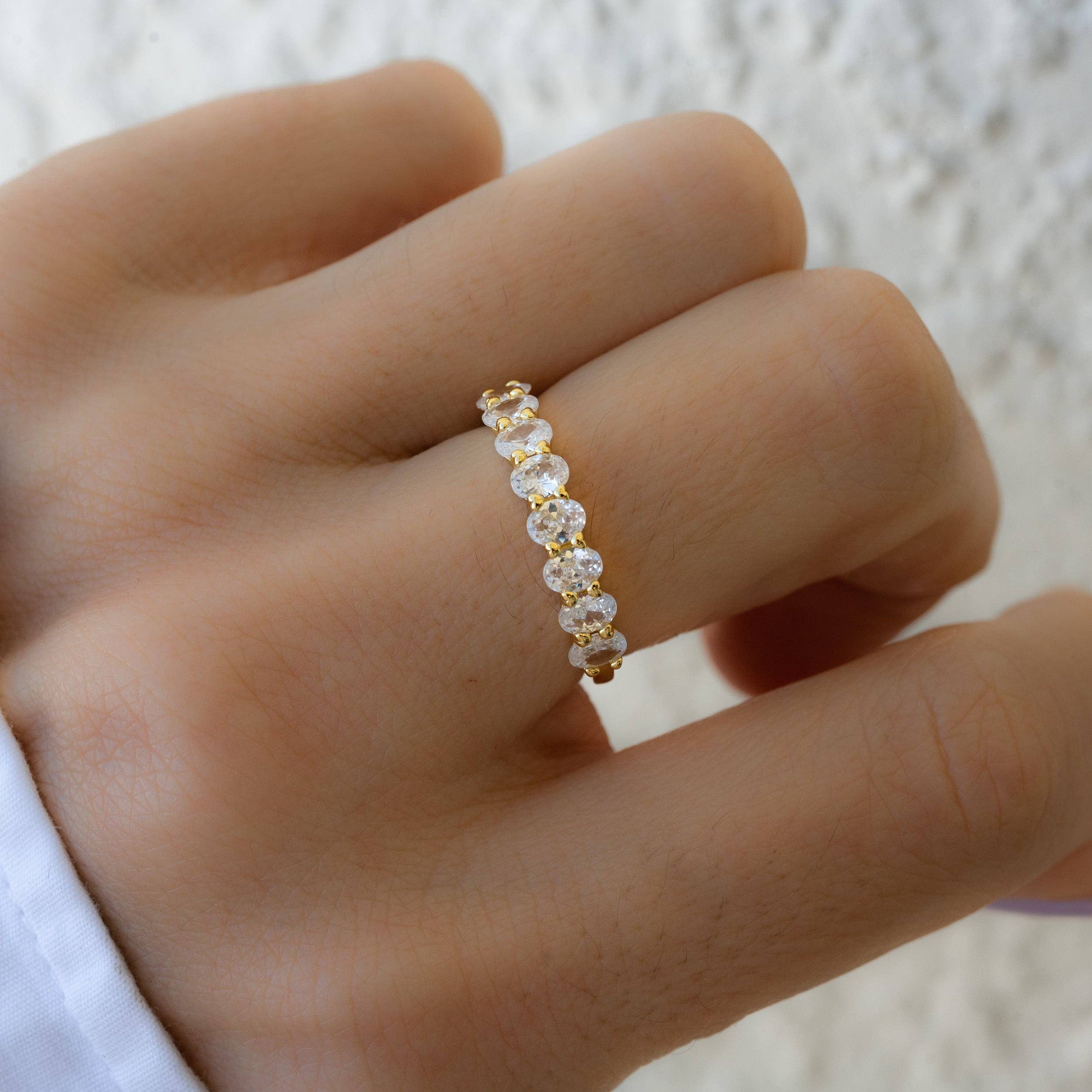 Oval Diamond Ring