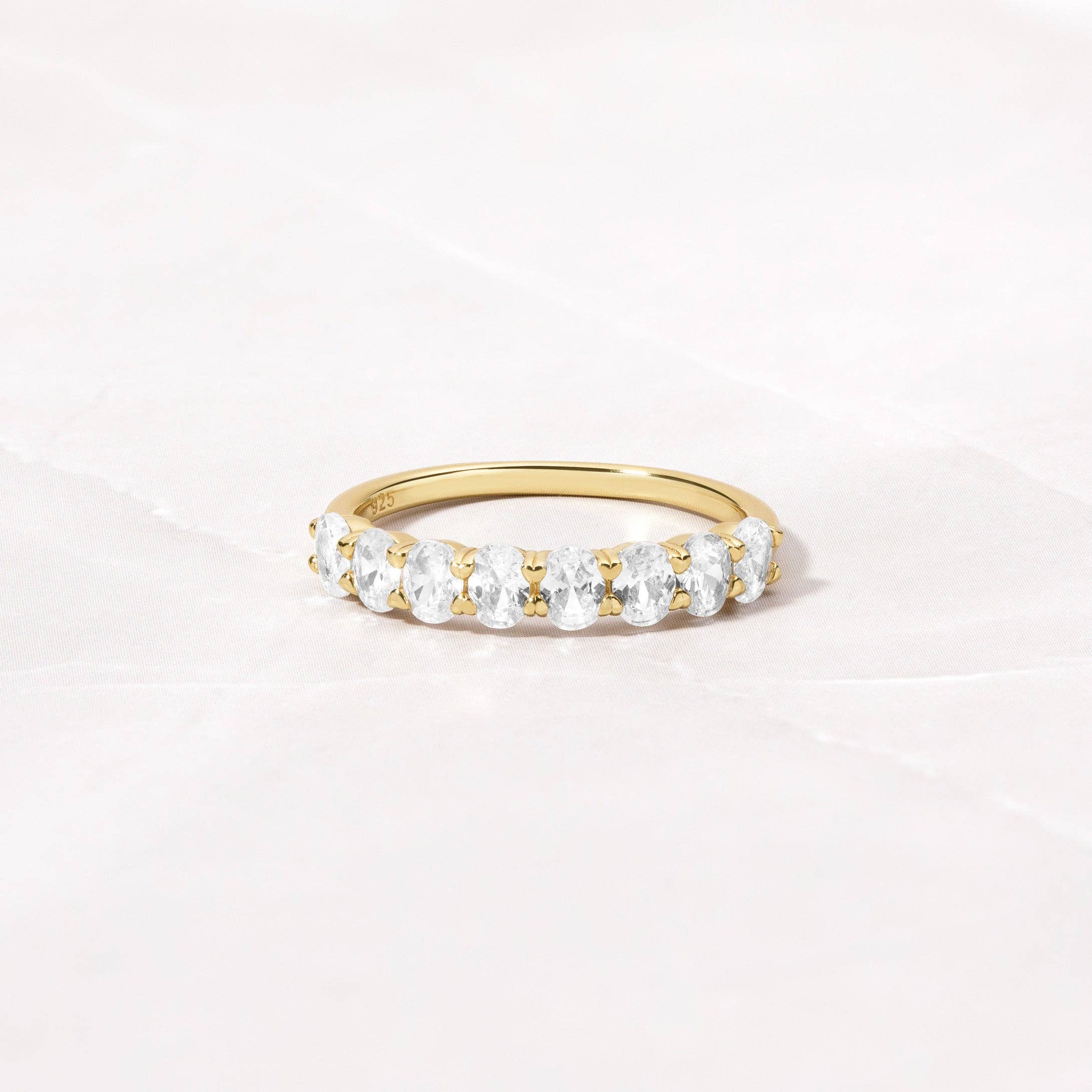 Oval Diamond Ring